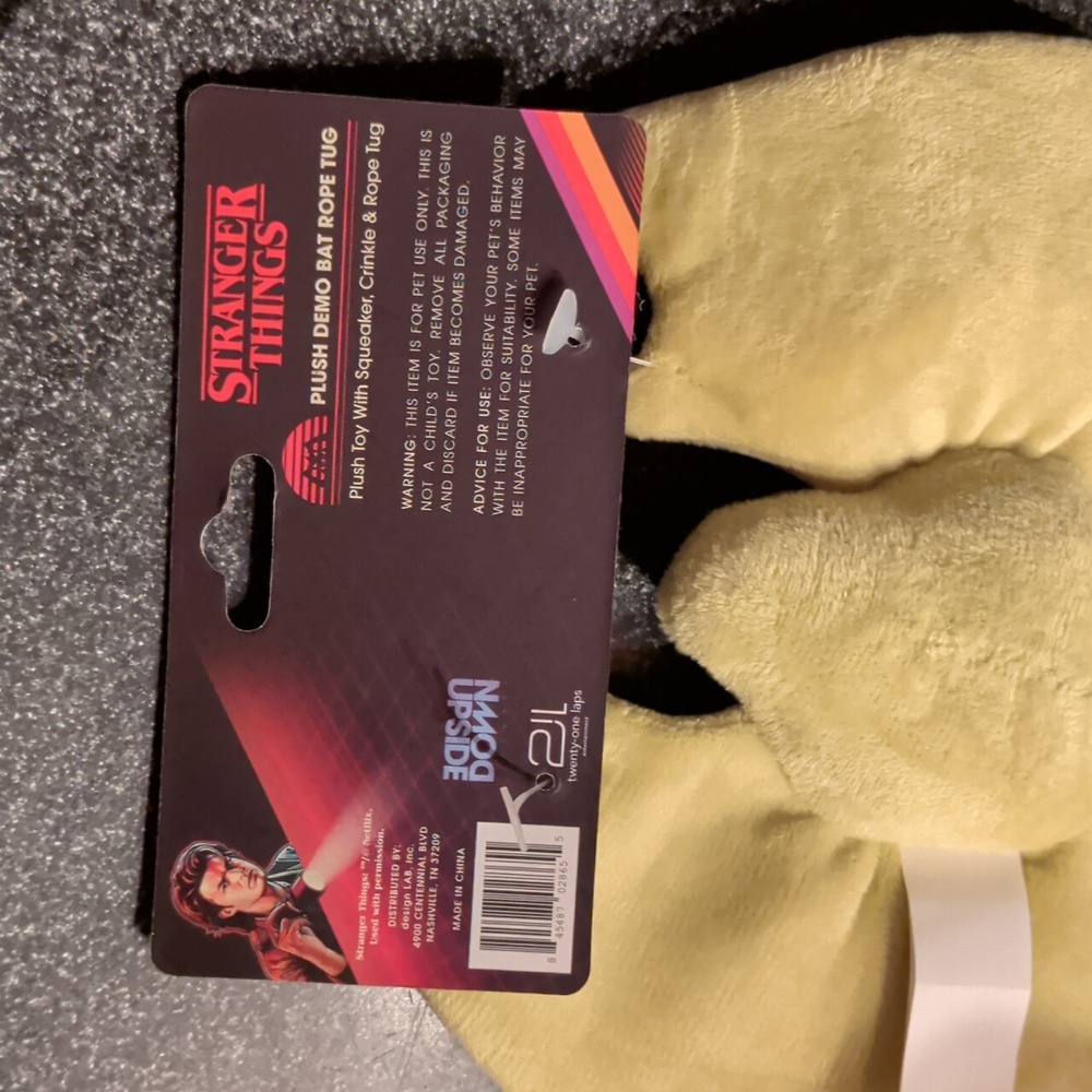 Stranger Things plush Demobat Rope Tug, New!! - Picture 4 of 5